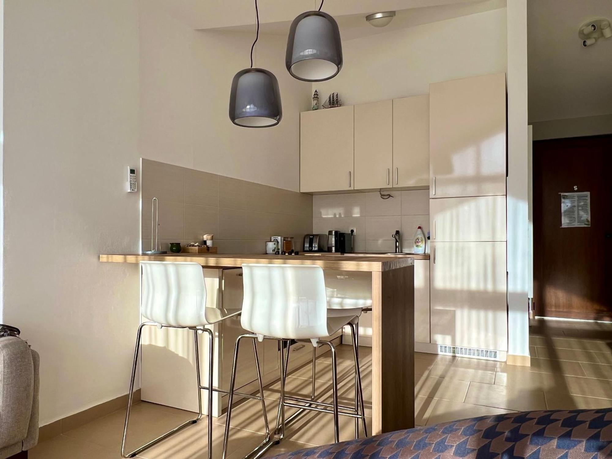 Appartamento Acacia Hill B8 Ðenovići Esterno foto